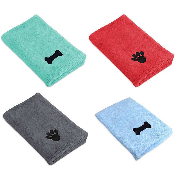 Pet Towel Bath Towel Mat Quick-Drying Absorbent Customized Extra Large Bath Microfiber Cat and Dog Towel Bath Towel