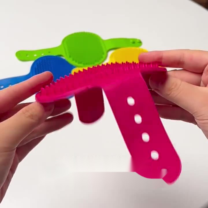 Cat and Dog Bath Comb Adjustable Cleaning Soft Tooth Brush Pet Massage Bath Brush Bath Device - Image 3